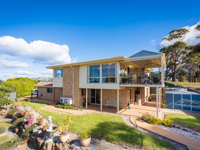 4 Emily Lane, Tura Beach, NSW 2548