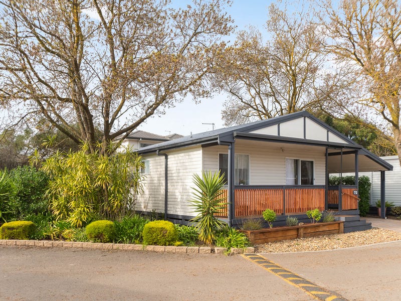 72/98 Bungower Road, Mornington, Vic 3931 - Property Details