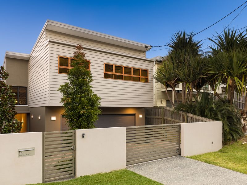 11 Hobart Avenue, Camp Hill, QLD 4152 11 Hobart Avenue, Camp Hill, QLD 4152