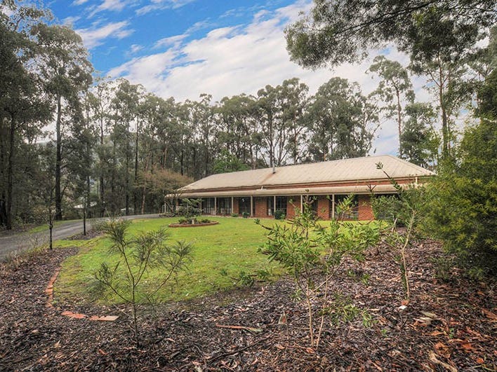 29 Graham Road, East Warburton, VIC 3799