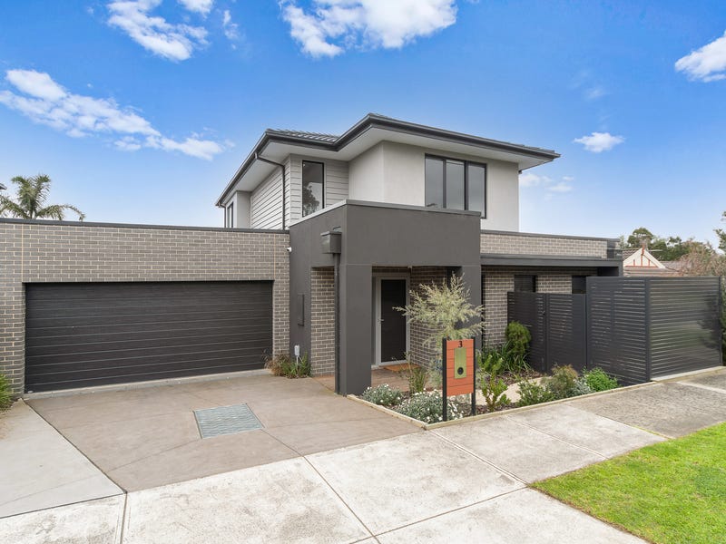 Houses for Sale in Langwarrin, VIC 3910