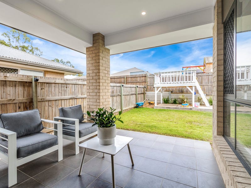 82 Parkview Parade, Ripley, QLD 4306