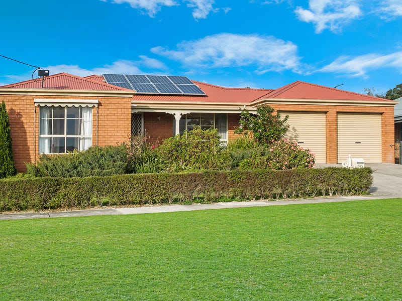 67 Grey Street, Terang, Vic 3264 Property Details