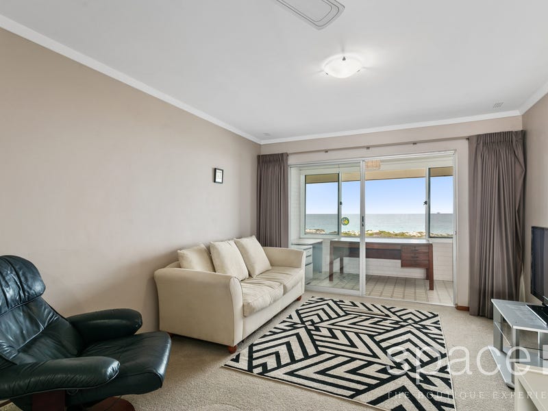 L 1 18/7 Ventnor Street, Scarborough, WA 6019