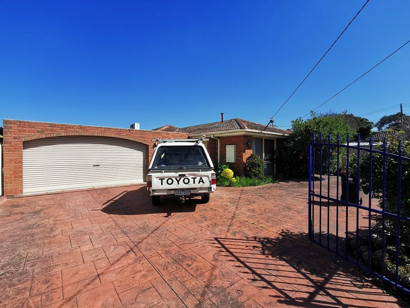30 Stanley Road, Keysborough, VIC 3173