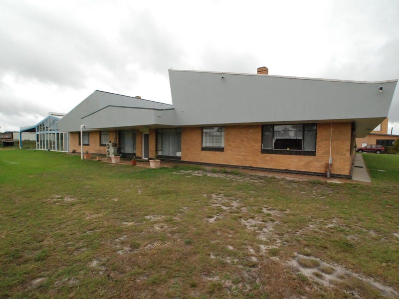 104 Landing Road, Vic 3851 Property Details