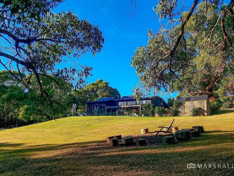 142 Red Hill Road, Red Hill, VIC 3937