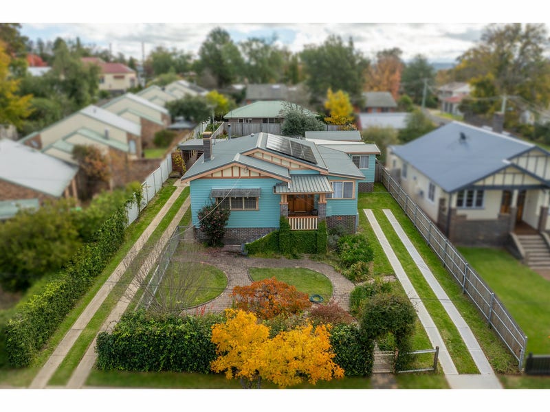 196 Marsh Street, Armidale, NSW 2350 House for Sale