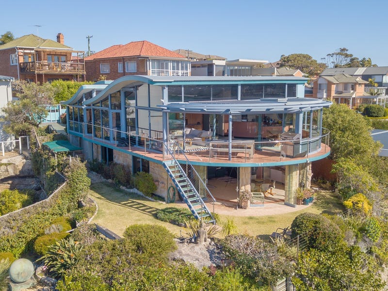 9 Highview Avenue, Queenscliff, NSW 2096 Property Details