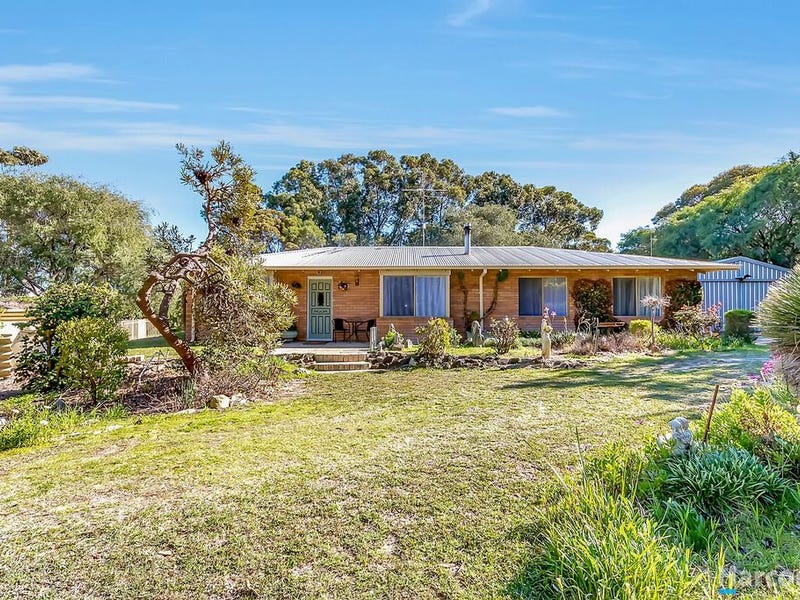 99 Birdwood Drive, Woodridge, WA 6041 Property Details