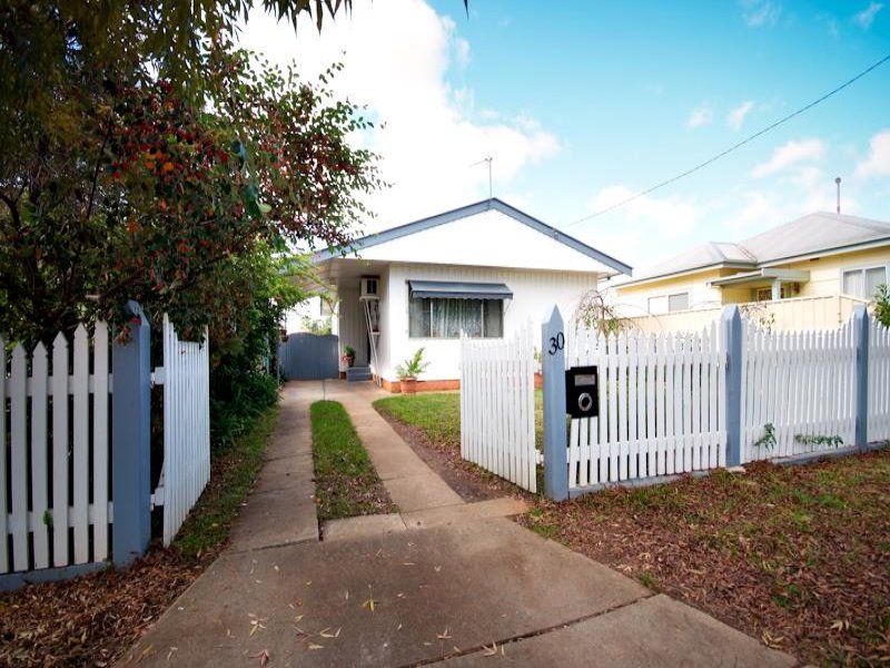 30 Taylor St, Dubbo, NSW 2830 Property Details