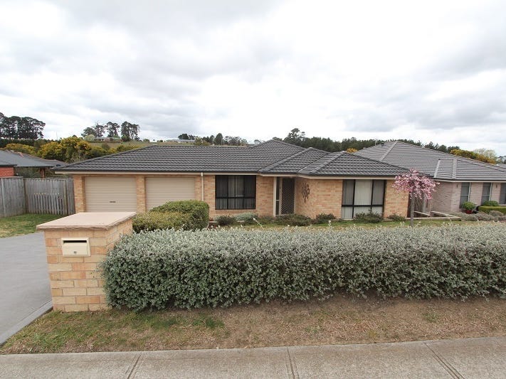 18 Eloura Lane, Moss Vale, NSW 2577