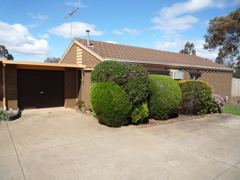 7/1 RESERVE ROAD WEST,, Melton, Vic 3337 Property Details
