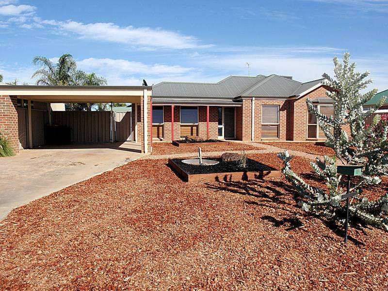 9 Hollywood Boulevard, Mildura, Vic 3500 Property Details