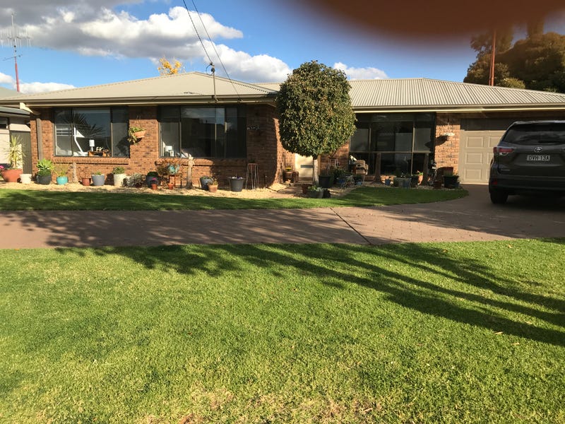 17 William Street, Finley, NSW 2713 Property Details