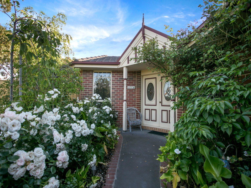 4 Serenity Way, Mornington, Vic 3931 Property Details