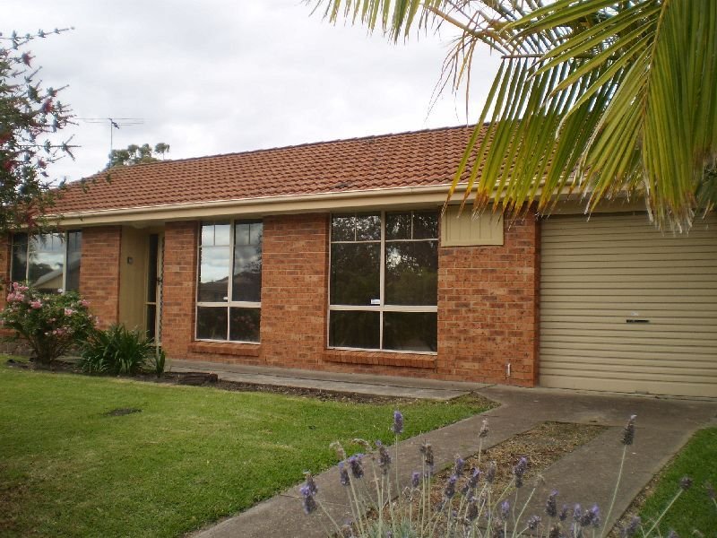 16 Benjamin Lee Drive, Raymond Terrace, NSW 2324