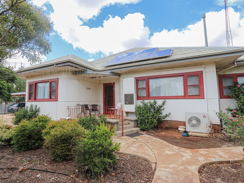 6 Woodland Street, Ungarie, NSW 2669 House for Sale