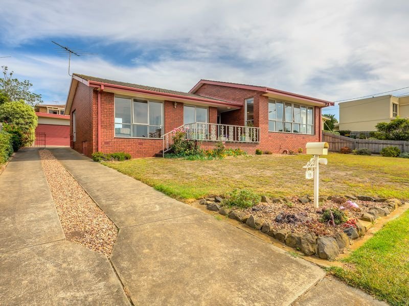 25 The Esplanade, Portarlington, VIC 3223