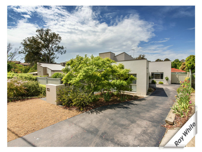 2/1 Thomson Street, Chifley, ACT 2606 Property Details