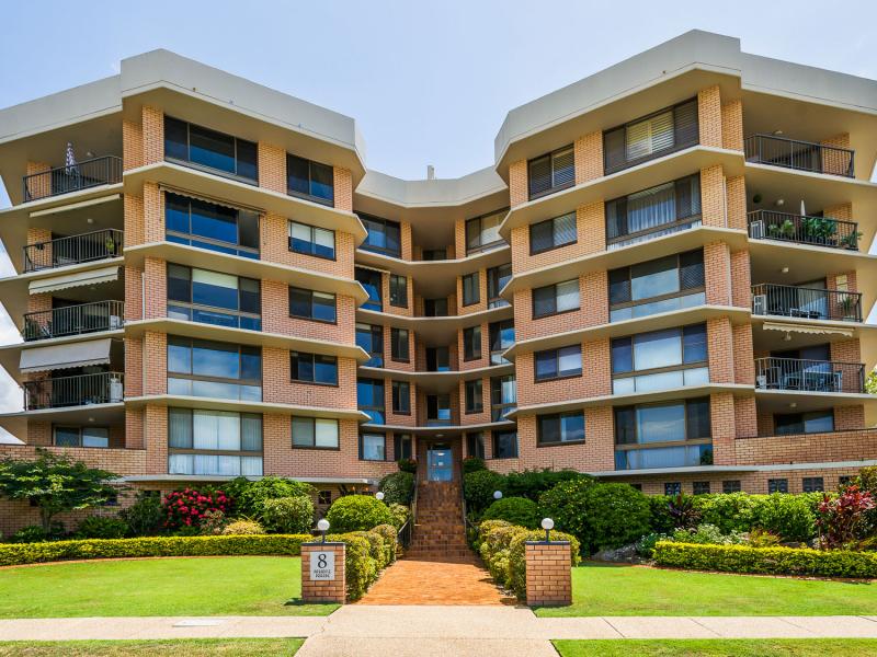 2/8 Paradise Parade, Paradise Point, QLD 4216