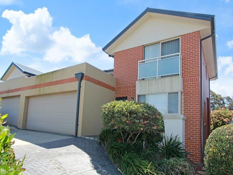 3/35 Russell St, Balgownie, NSW 2519 Property Details