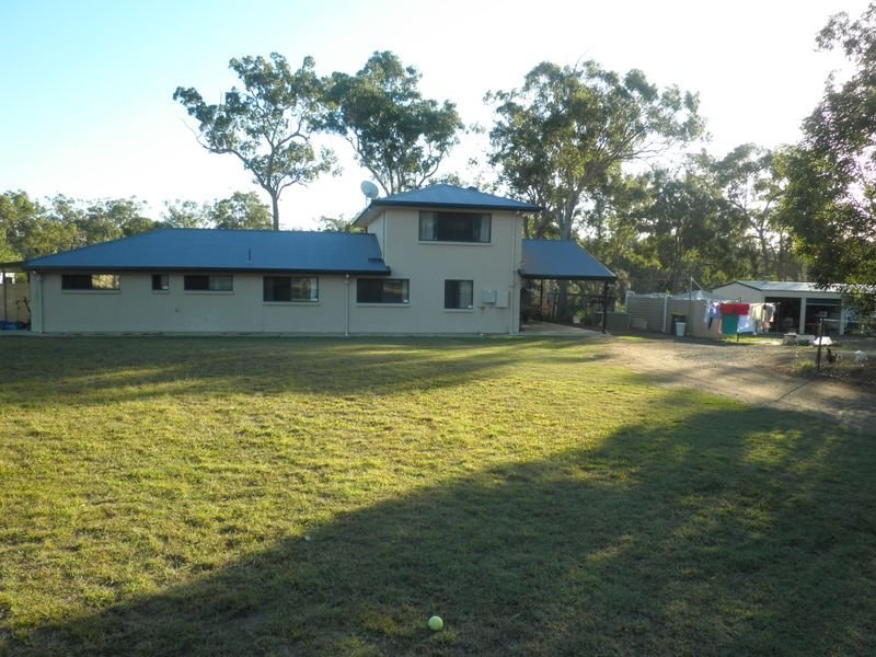 16 Island Close, Pacific Haven, QLD 4659