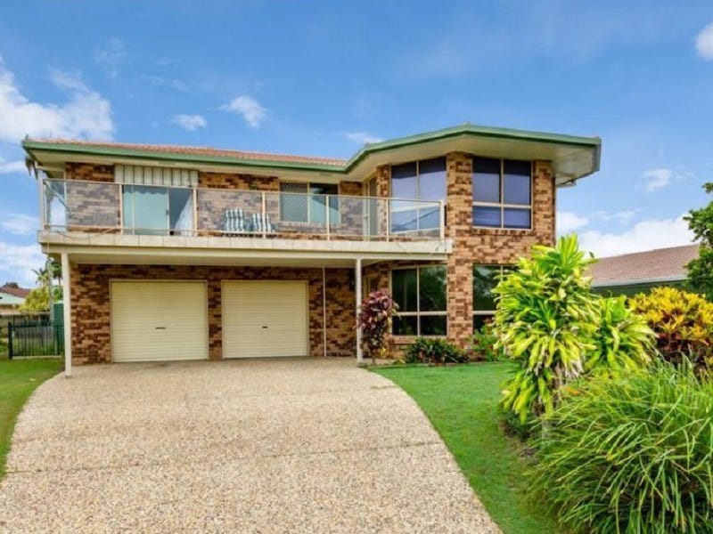 102 Bestmann Road E, Sandstone Point, QLD 4511