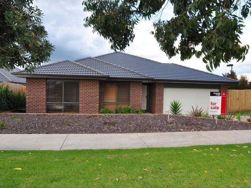 76 Cuttriss Street, Inverloch, Vic 3996 Property Details