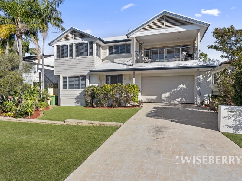 10 Kullaroo Road, Summerland Point, NSW 2259 House for Sale