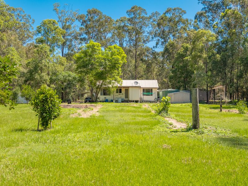 5 Wattle Avenue, Bells Bridge, QLD 4570
