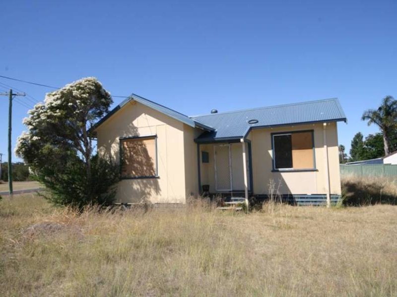 8 Anderson Street, Yarloop, WA 6218 Property Details