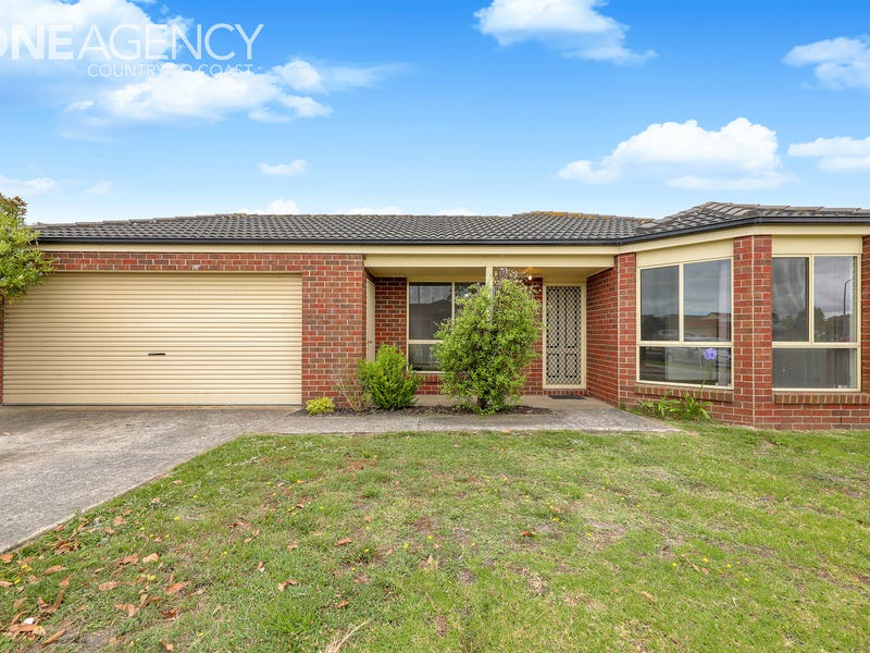 17 Bailey Boulevard, Koo Wee Rup, VIC 3981