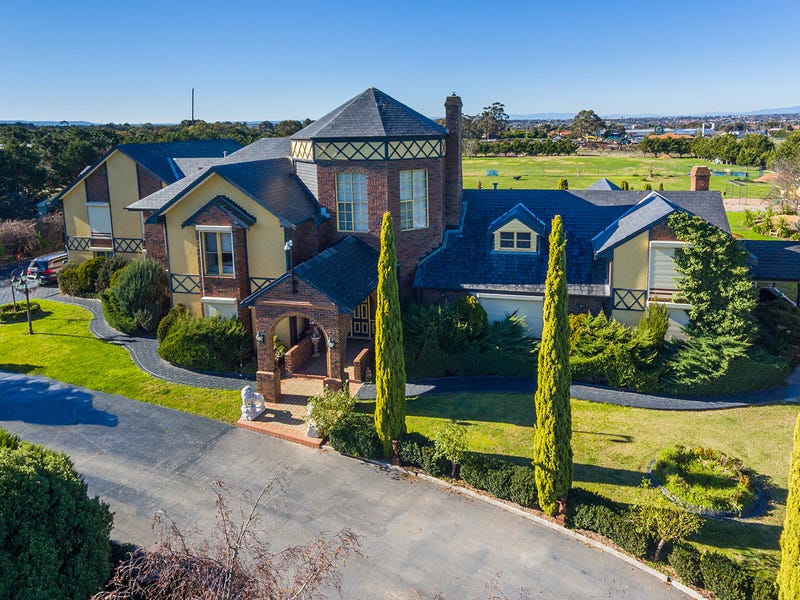 120 Bonds Lane, Greenvale, Vic 3059 Property Details