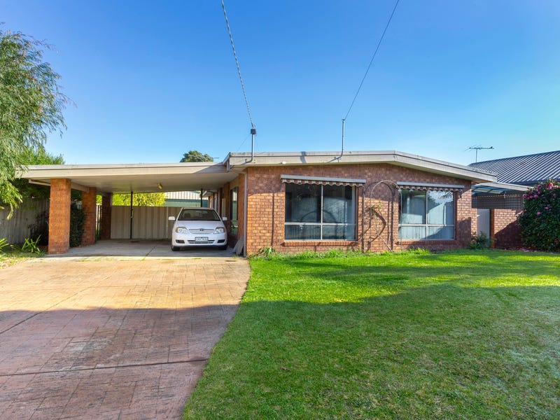 18 Besgrove Street, Rosebud, VIC 3939 - realestate.com.au