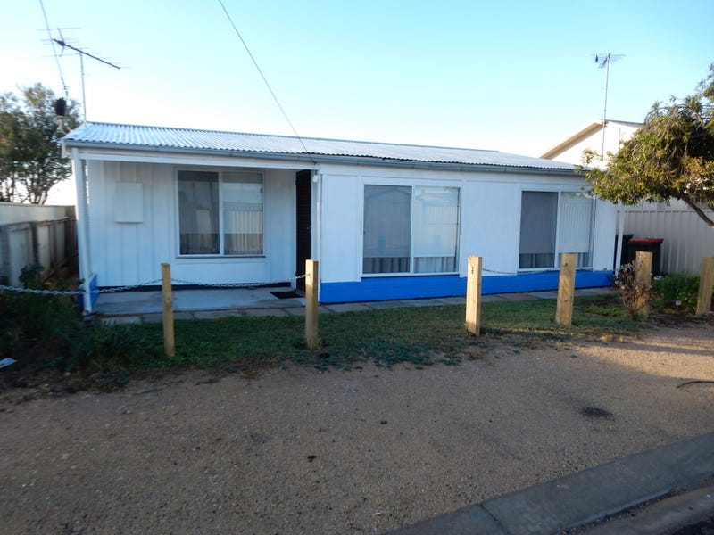 31 Wharf Cres, Port Wakefield, SA 5550