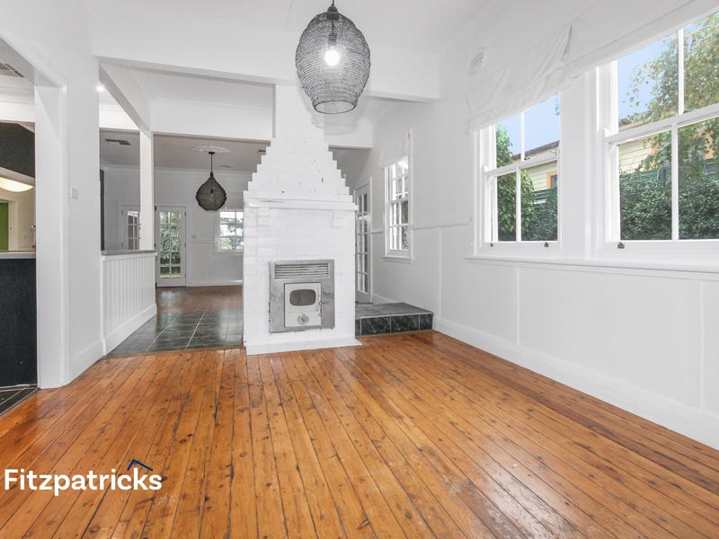 8 Turner Street, Turvey Park, NSW 2650 - realestate.com.au