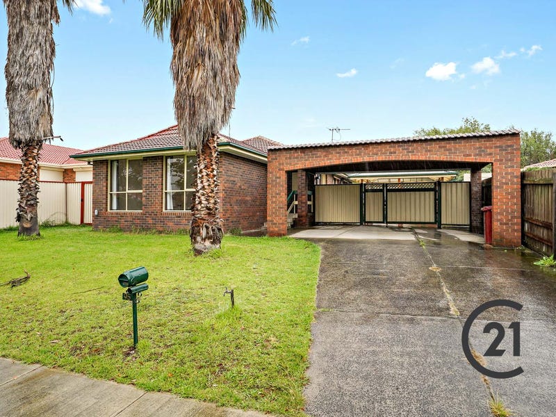 95 John Fawkner Drive, Endeavour Hills, VIC 3802