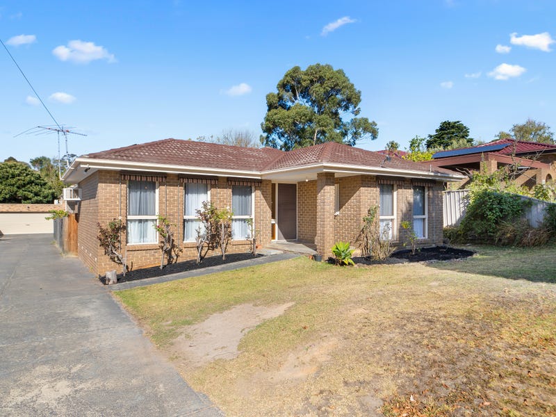 12 Zina Grove, Mooroolbark, VIC 3138