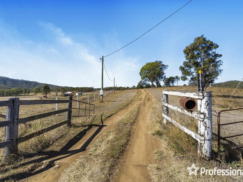 1717 Christmas Creek Road, Hillview, Qld 4285 House for Sale