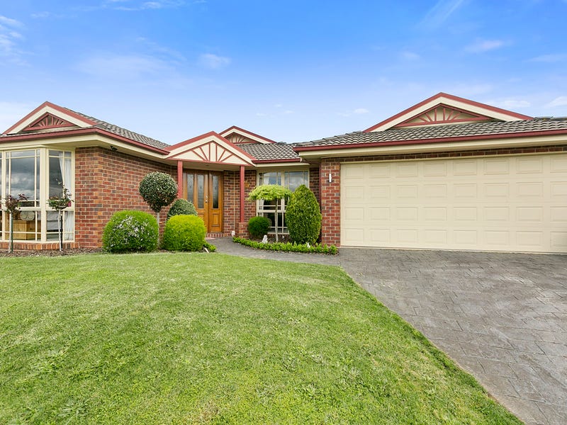 13 Kingsburgh Lane, Lilydale, Vic 3140 Property Details