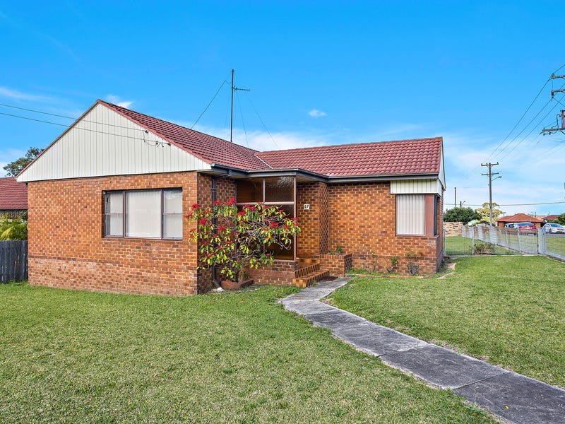17 Todd Street, Warrawong, NSW 2502