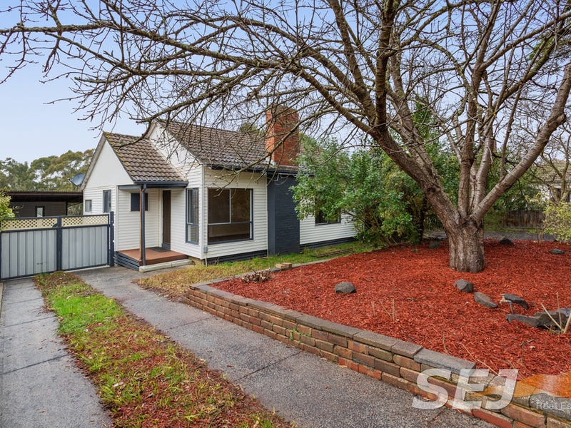 8 Centre Avenue, Warragul, Vic 3820 Property Details