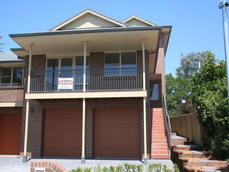 2/27 Murrandah Ave, Camden, NSW 2570 Property Details