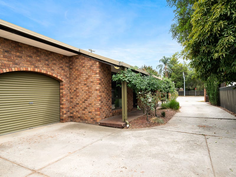 1/449 Hume Street, Albury, NSW 2640 Property Details