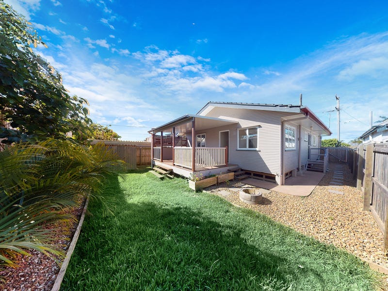 33 Elizabeth Avenue, Clontarf, QLD 4019