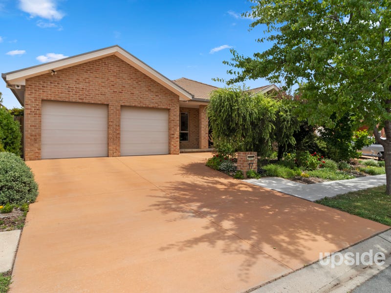 17 Hutchison Circuit, Crestwood, NSW 2620