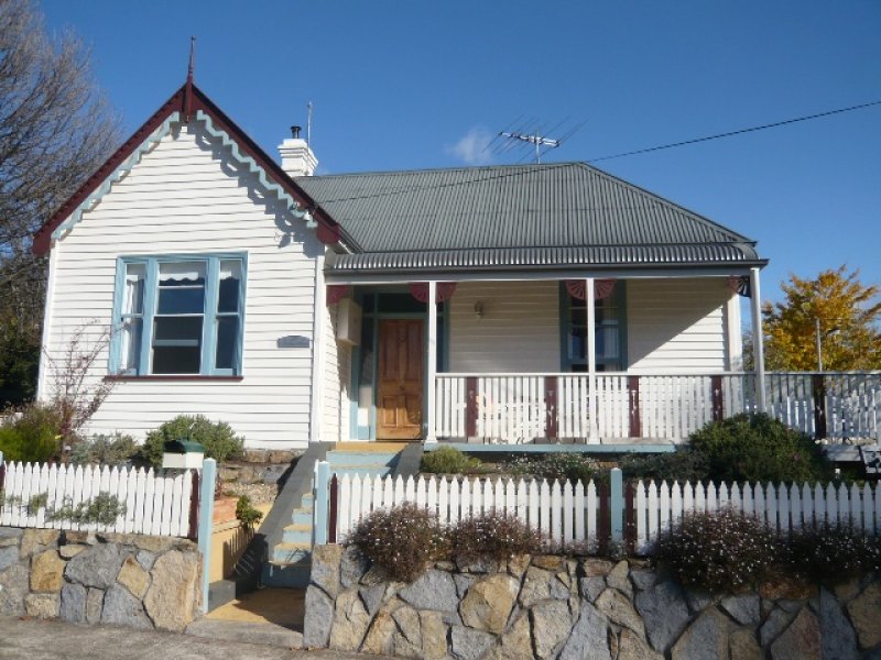 6 Ferry Street, New Norfolk, Tas 7140