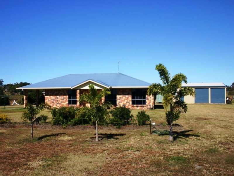 70 Finato Road, Sarina Beach, QLD 4737