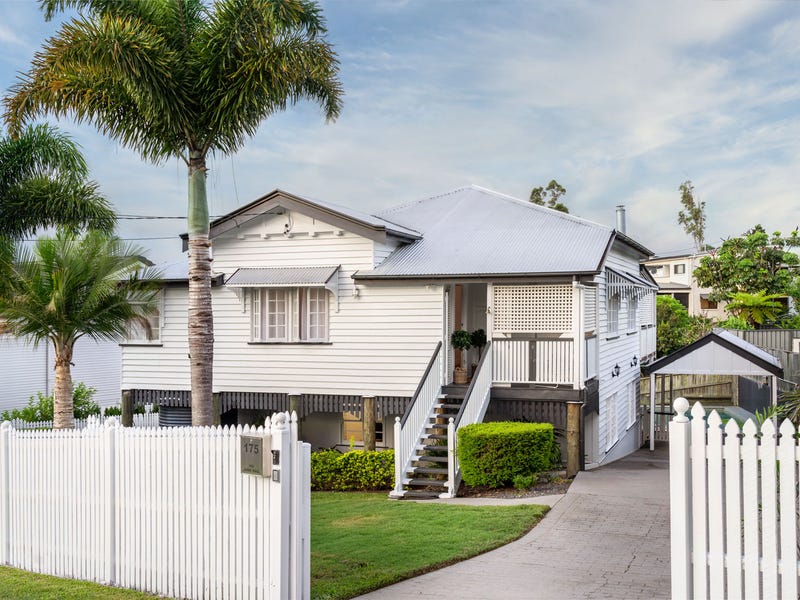 Houses for Sale in New Farm, QLD 4005 Pg. 3